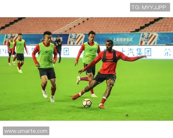 日本足球比赛发布会直播全程回顾与精彩瞬间分享 日本足球比赛发布会直播全程回顾与精彩瞬间分享